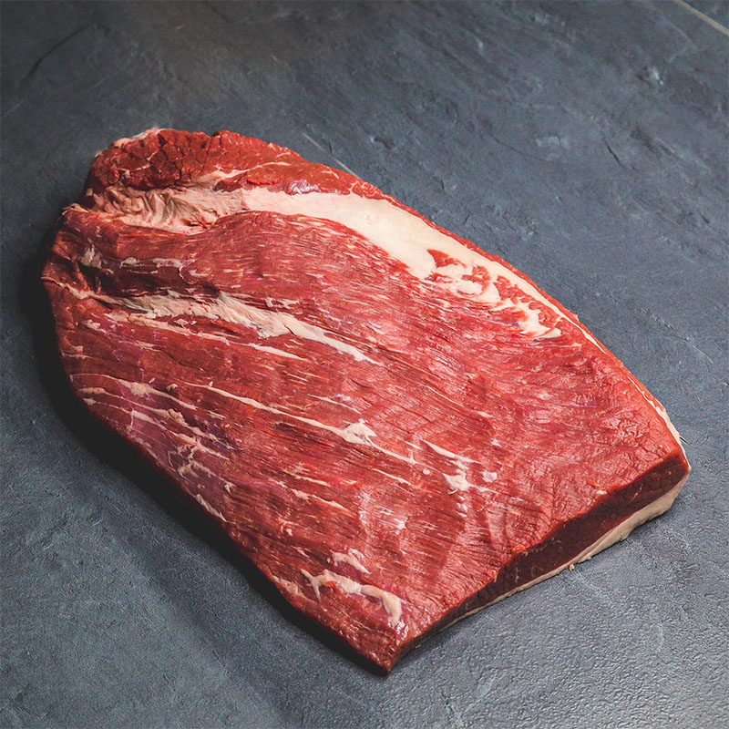 Macelleria selezione di carne di alta qualità su ripiano scuro